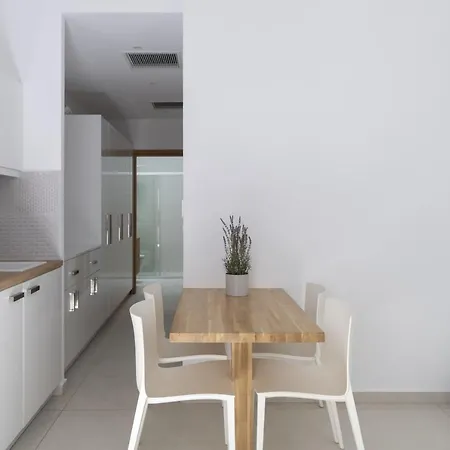 Parikia's Cosy Jewel Apartament *