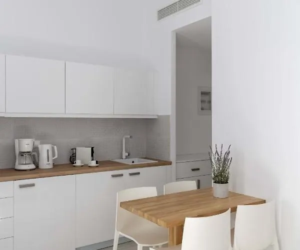 Parikia's Cosy Jewel Páros